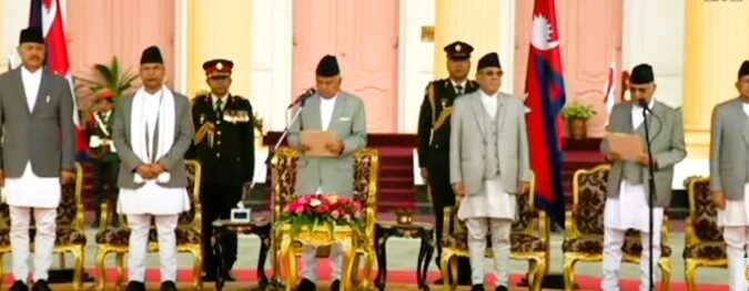 नवनियुक्त प्रधानमन्त्री ओलीले गरे पद वहाली ,२२ सदस्यीय मन्त्री परिषद् गठन ।।