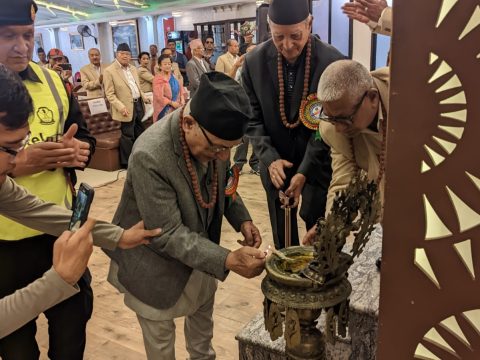 भ।वि।सङ्घको ३१ औं वार्षिक साधारण सभामा ३ जना लव्ध प्रतिष्ठित व्यक्तित्वहरूलाई खोपृङ सम्मान ।