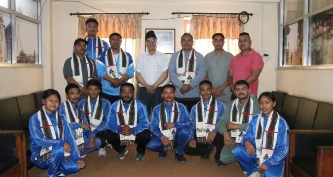 नगर प्रमुख प्रजापतिद्वारा बक्सिङ खेलाडीहरुलाई शुभकामना तथा मार्गनिर्देशन