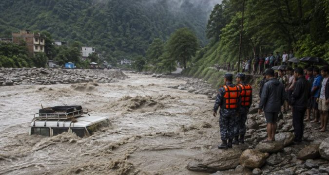 भोटेकोशीमा दोल्खाका एकको मृत्यु, एक बेपत्ता र ७ जना सम्पर्कमा