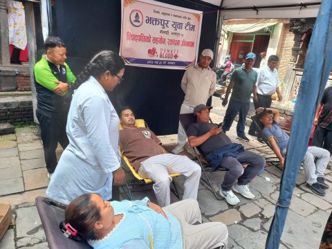 भोटेकोशी बाढी प्रभावितको उपचारका लागि भक्तपुर युवा टिमद्वारा रक्तदान, ५१ जनाले गरे रक्तदान