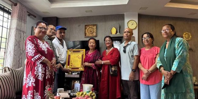 प्राज्ञ कवि प्रतिसरा सायमीलाई अभिनन्दन